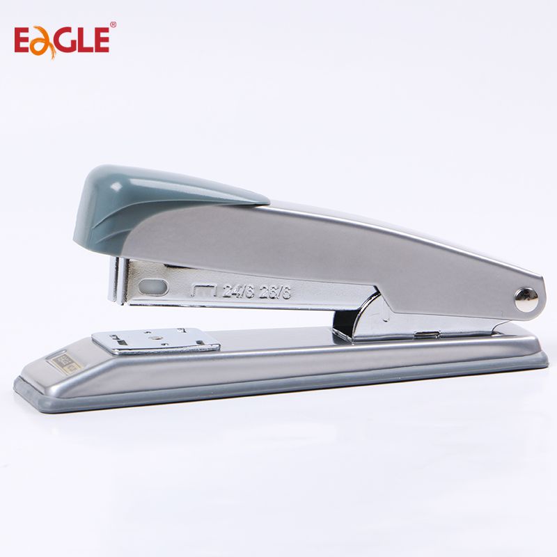 Agrafeuse en métal Grey Eagle 206