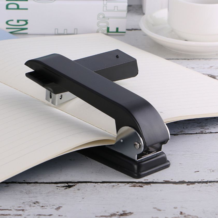 Agrafeuse Eagle Swing Line utilisée pour les ordinateurs portables