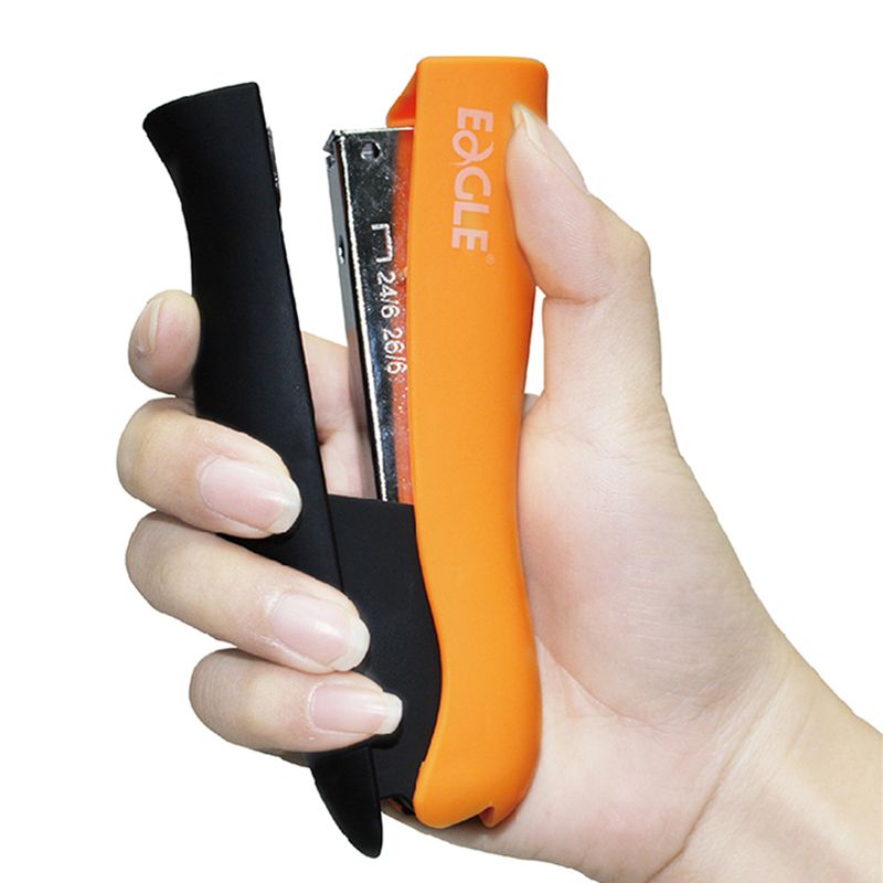  Agrafeuse Eagle S5100 adaptée à la main