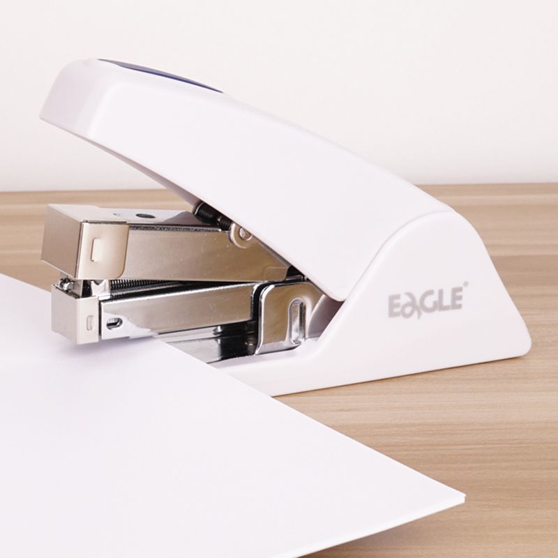 Agrafeuse de bureau de style basique de haute qualité EAGLE, boîte personnalisée manuelle avec logo, mini agrafeuse à papier S5109